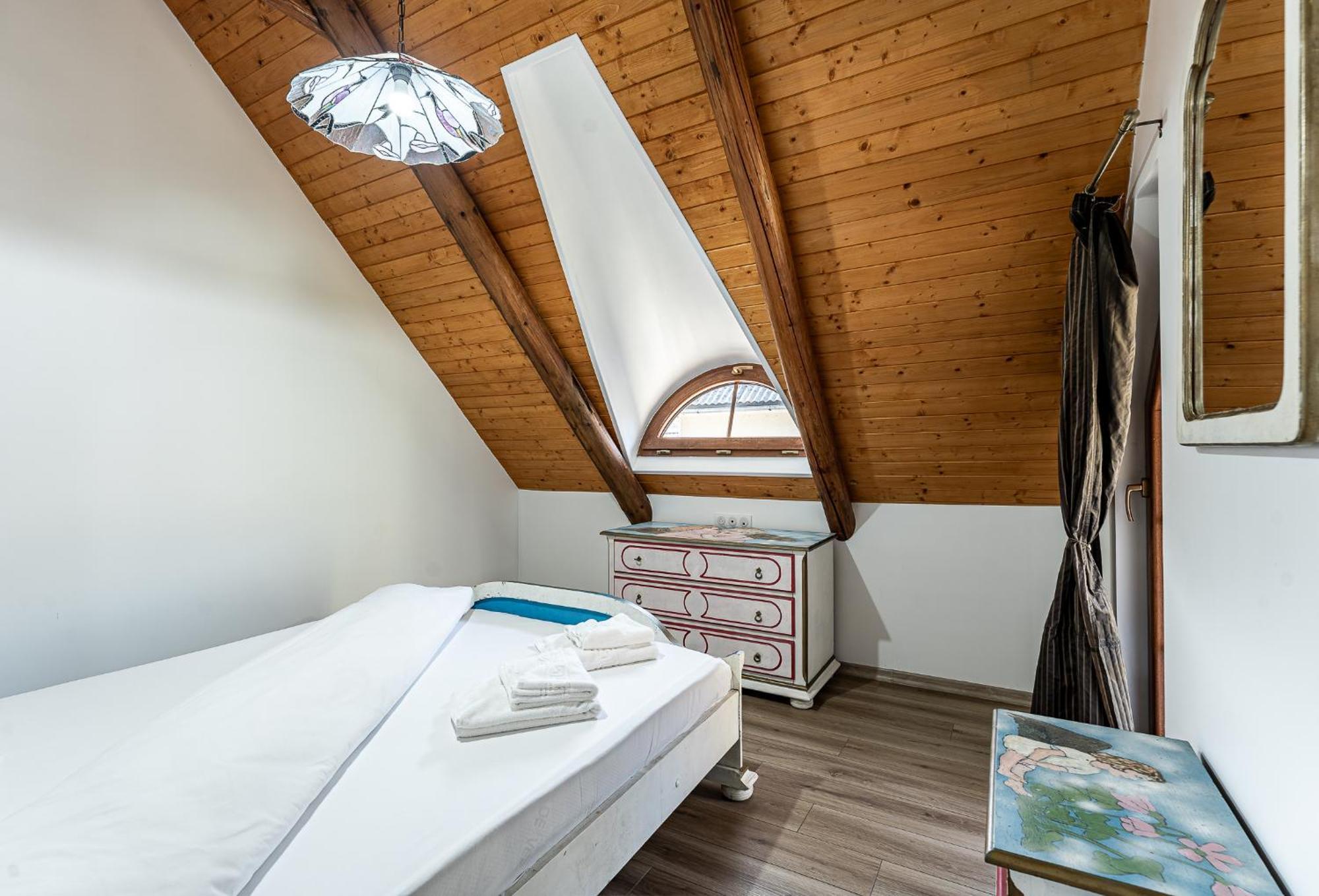 Casa Cu Magnolii Hotel Poienile Izei Eksteriør billede